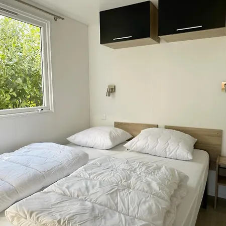 1a Op Recreatiepark De Wielen *